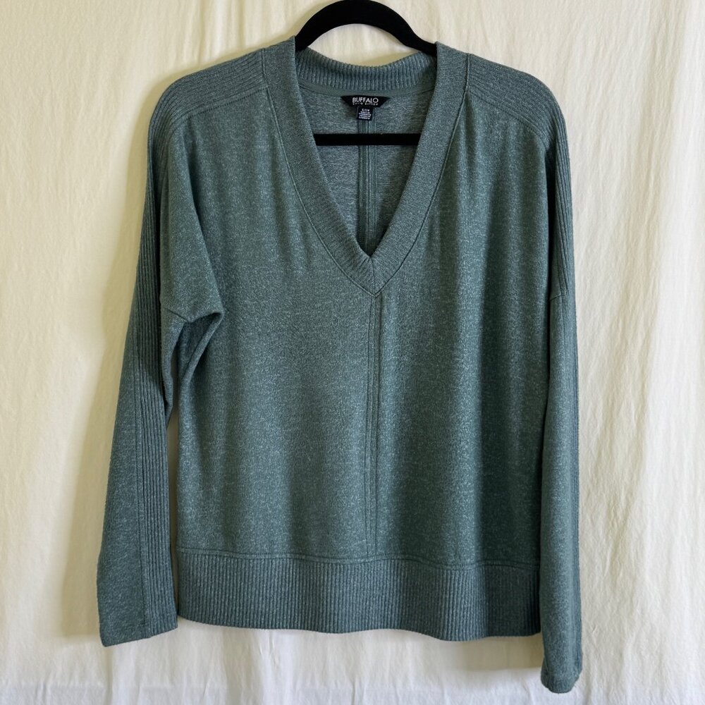 BUFFALO David Bitton Green Light Weight Size S Knit V-Neck Sweater